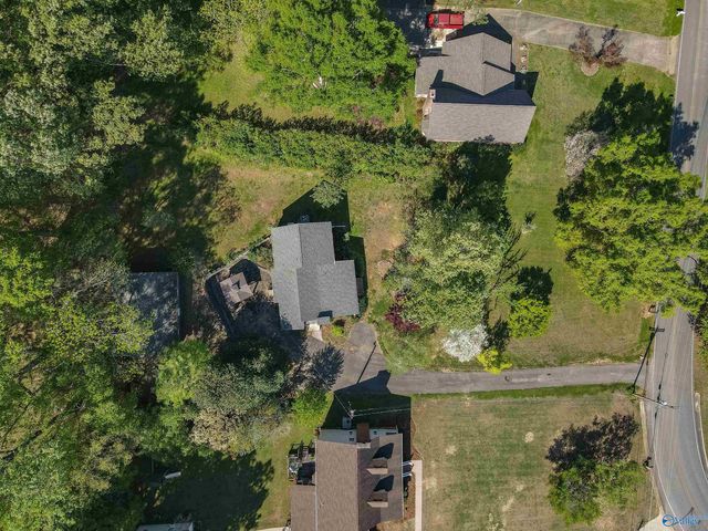 5601 Spring Creek Drive, Guntersville, AL 35976