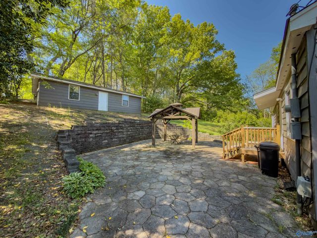 5601 Spring Creek Drive, Guntersville, AL 35976