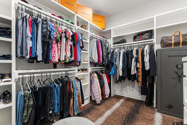 12293 Harlon Street, Flint, TX 75762