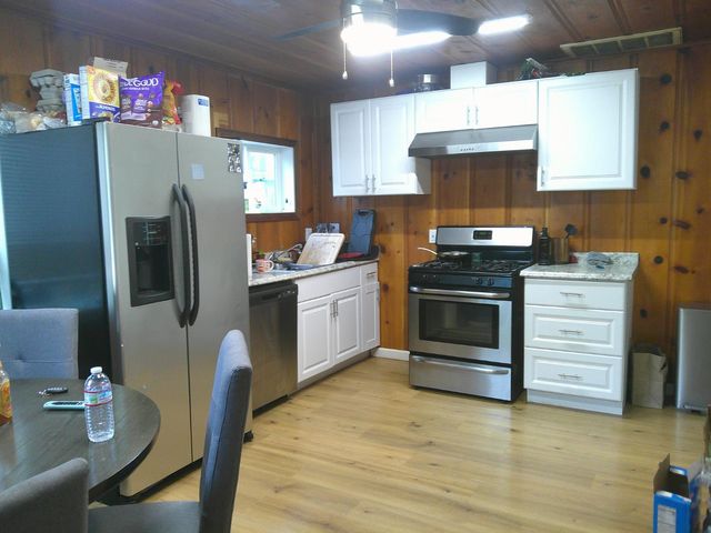 133 Clinton Ave, Roseville, CA 95678