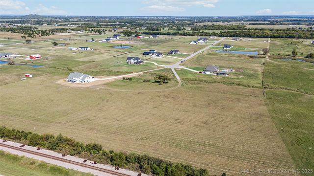 5406 W 184th Street S, Mounds, OK 74047