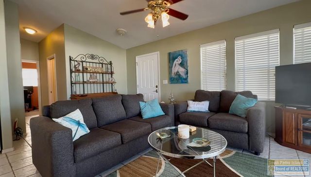 680 E Clam Circle, Port Isabel, TX 78578