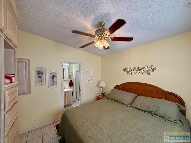 680 E Clam Circle, Port Isabel, TX 78578