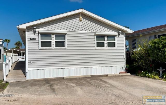 680 E Clam Circle, Port Isabel, TX 78578