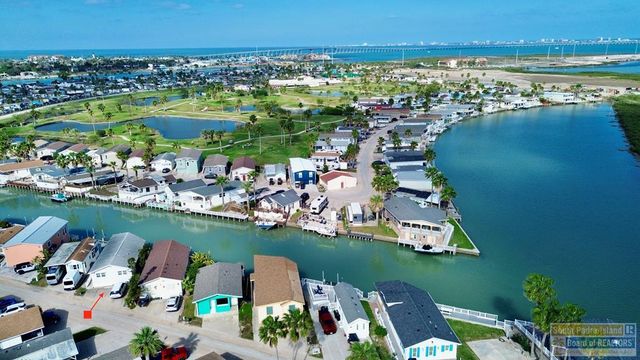 680 E Clam Circle, Port Isabel, TX 78578