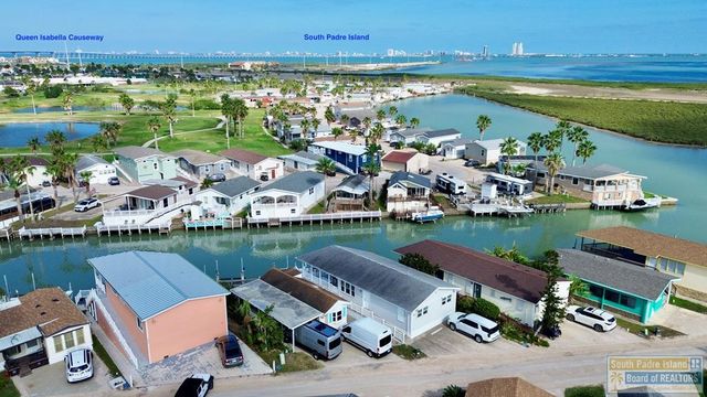 680 E Clam Circle, Port Isabel, TX 78578