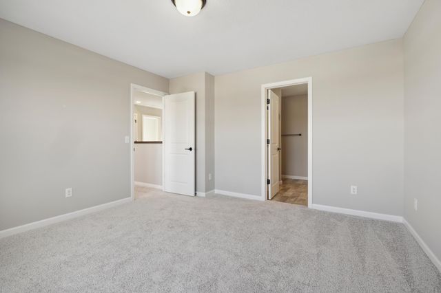 10374 Hadley Avenue S, Cottage Grove, MN 55016