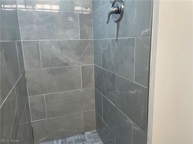 696 Walnut Drive, Euclid, OH 44132
