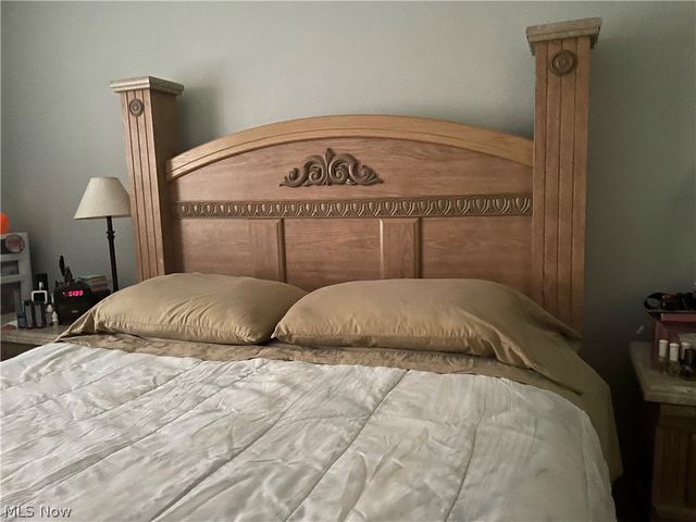 696 Walnut Drive, Euclid, OH 44132