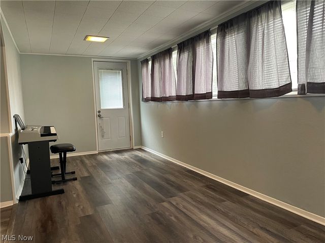 696 Walnut Drive, Euclid, OH 44132