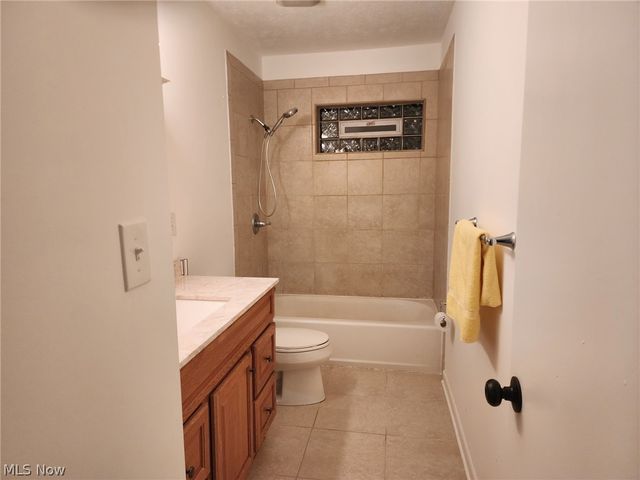 696 Walnut Drive, Euclid, OH 44132