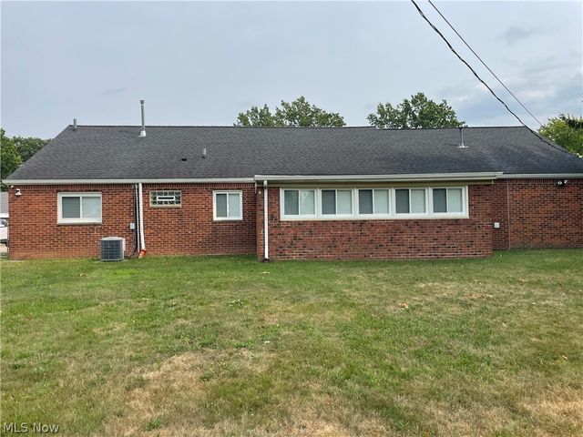 696 Walnut Drive, Euclid, OH 44132