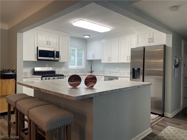 696 Walnut Drive, Euclid, OH 44132