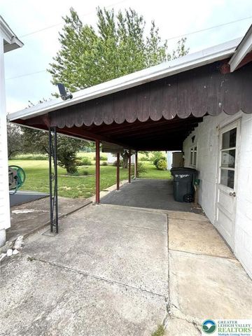 619 Penn Drive, West Penn Twp, PA 18252