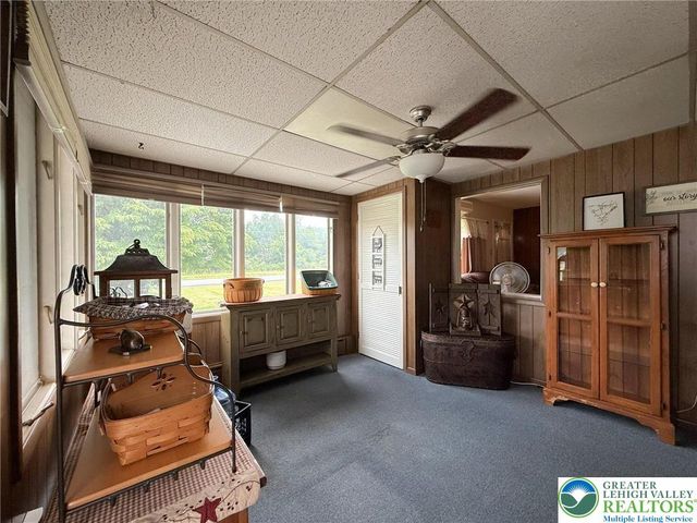 619 Penn Drive, West Penn Twp, PA 18252
