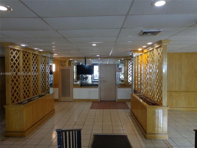 4172 Inverrary Dr 110, Lauderhill, FL 33319