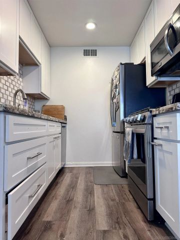 25861 Via Pera 17, Mission Viejo, CA 92691