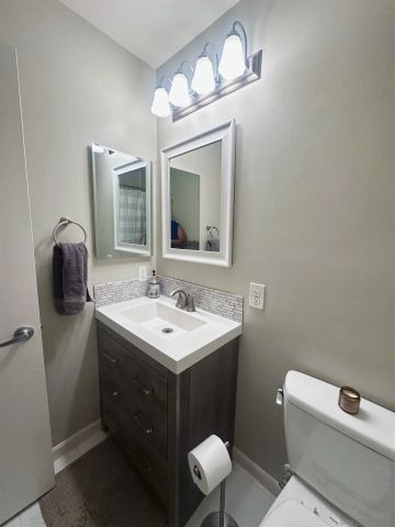 25861 Via Pera 17, Mission Viejo, CA 92691