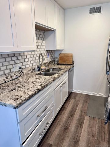 25861 Via Pera 17, Mission Viejo, CA 92691