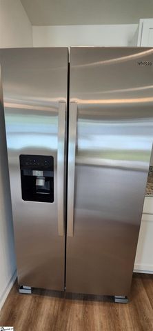 5035 Sunnycreek Drive, Boiling Springs, SC 29316