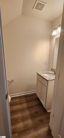 5035 Sunnycreek Drive, Boiling Springs, SC 29316