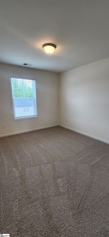 5035 Sunnycreek Drive, Boiling Springs, SC 29316