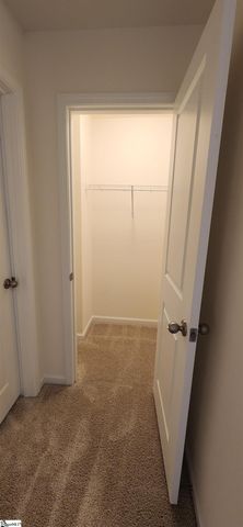 5035 Sunnycreek Drive, Boiling Springs, SC 29316