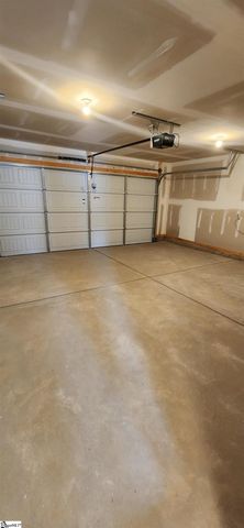 5035 Sunnycreek Drive, Boiling Springs, SC 29316