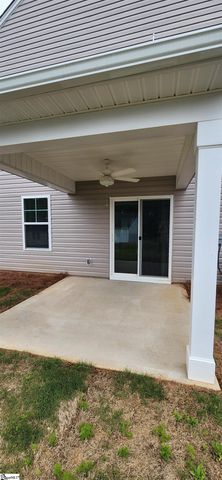 5035 Sunnycreek Drive, Boiling Springs, SC 29316