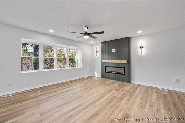 1953 Glenwick Drive, Fayetteville, NC 28304