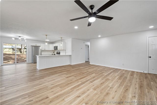 1953 Glenwick Drive, Fayetteville, NC 28304