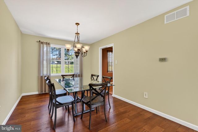 1212 WEDGEWOOD DR, Warminster, PA 18974
