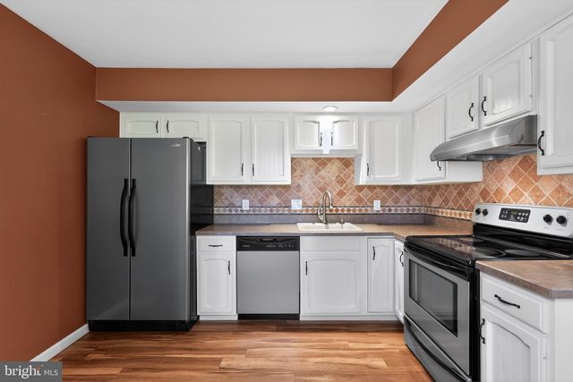 1212 WEDGEWOOD DR, Warminster, PA 18974