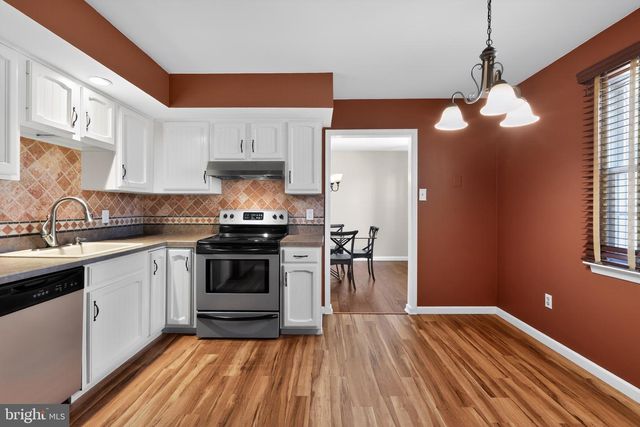 1212 WEDGEWOOD DR, Warminster, PA 18974