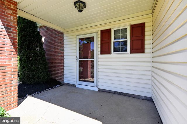 1212 WEDGEWOOD DR, Warminster, PA 18974