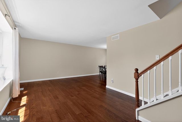 1212 WEDGEWOOD DR, Warminster, PA 18974
