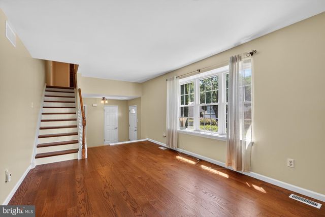 1212 WEDGEWOOD DR, Warminster, PA 18974