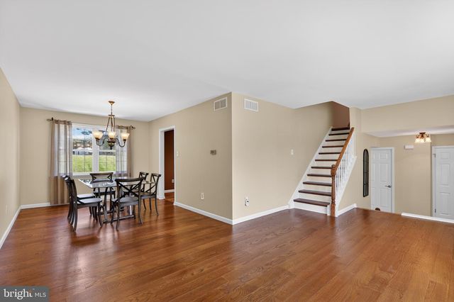 1212 WEDGEWOOD DR, Warminster, PA 18974
