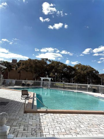 5601 ROSEBRIAR WAY S106, Orlando, FL 32822