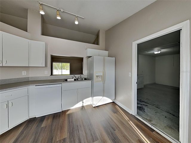 165 KINGS POND AVENUE, Winter Haven, FL 33880