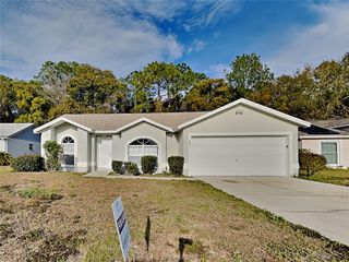 165 KINGS POND AVENUE, Winter Haven, FL 33880