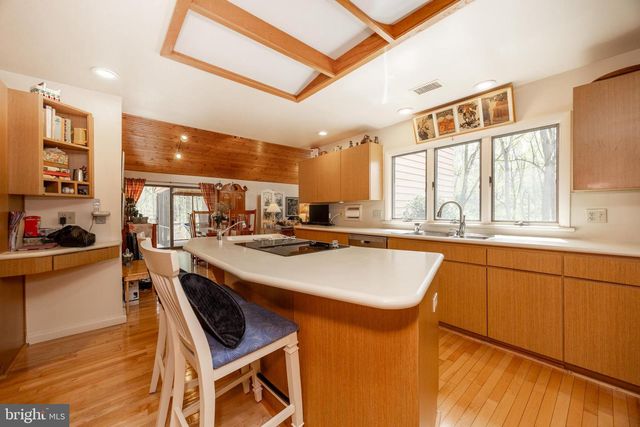 14 BUTTONWOOD DR, Chadds Ford, PA 19317