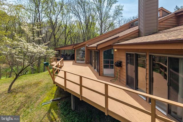 14 BUTTONWOOD DR, Chadds Ford, PA 19317