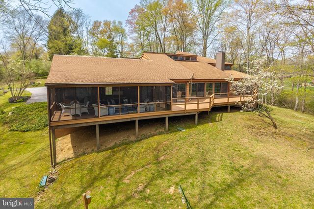 14 BUTTONWOOD DR, Chadds Ford, PA 19317