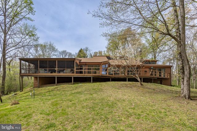 14 BUTTONWOOD DR, Chadds Ford, PA 19317