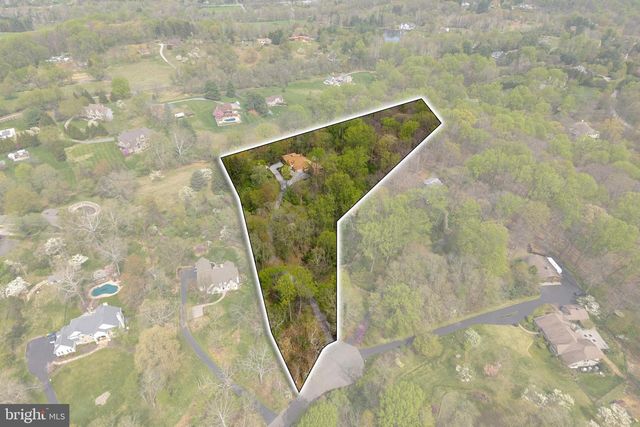 14 BUTTONWOOD DR, Chadds Ford, PA 19317