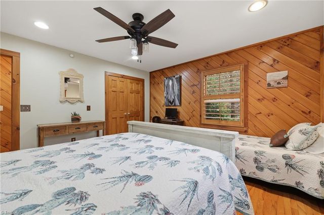 1721 Meadow Road, Ferguson, NC 28624