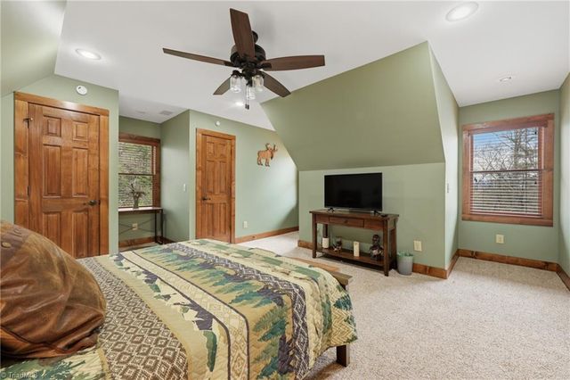 1721 Meadow Road, Ferguson, NC 28624