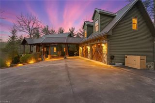 1721 Meadow Road, Ferguson, NC 28624