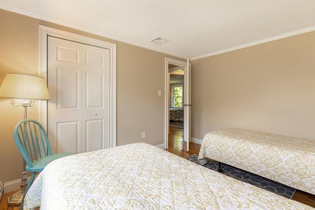 10 Railroad Ave 1, Rockport, MA 01966